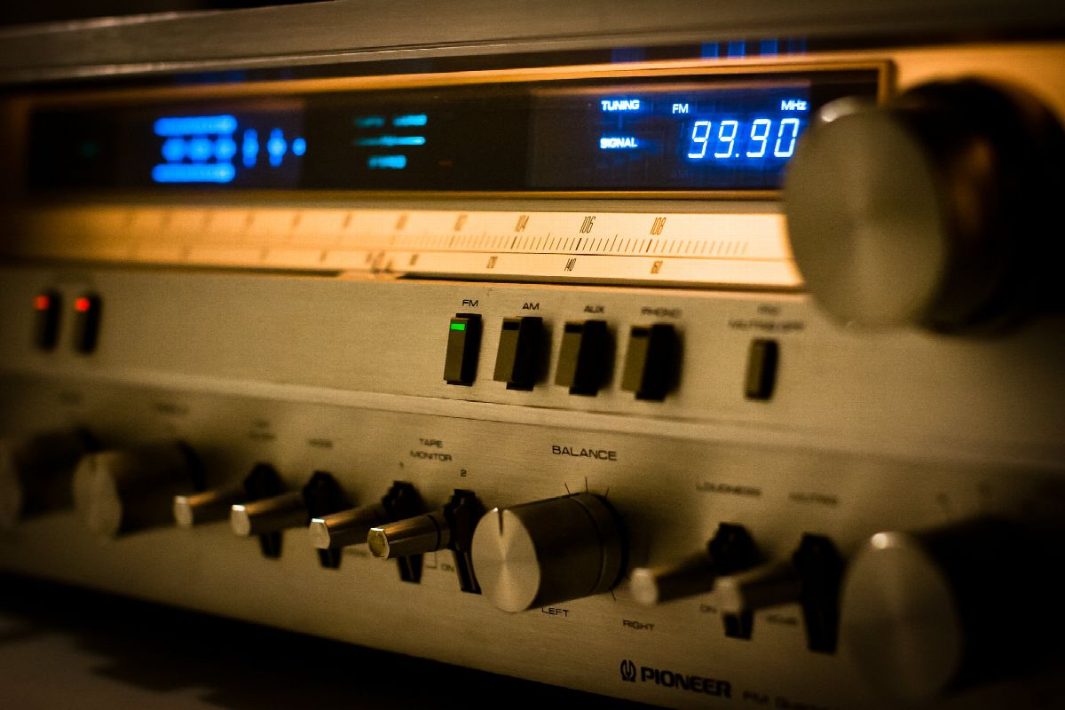 Home theater receiver